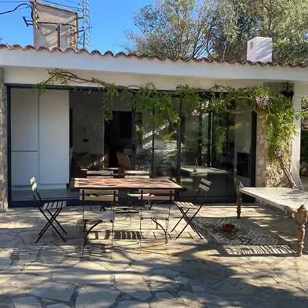 Vakantiehuis Bond Village *
